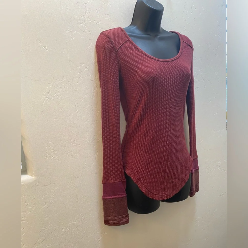Free People Long Sleeve Sunnie Valley Cuff Thermal Maroon Size S - Picture 5 of 12